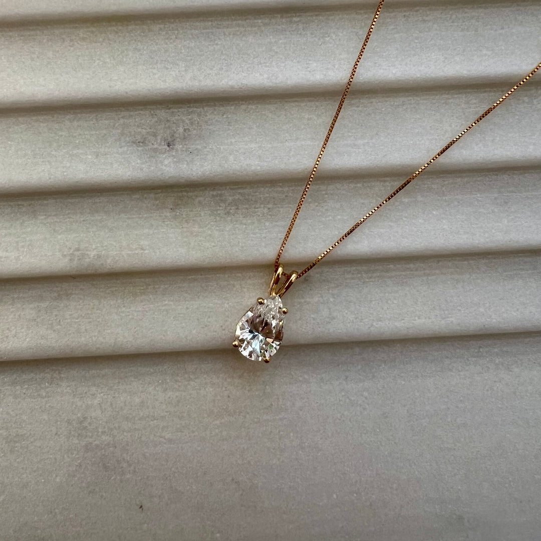 14K Solid Gold Pear Cubic Zirconia Pendant Necklace – Dainty, Minimal, Everyday